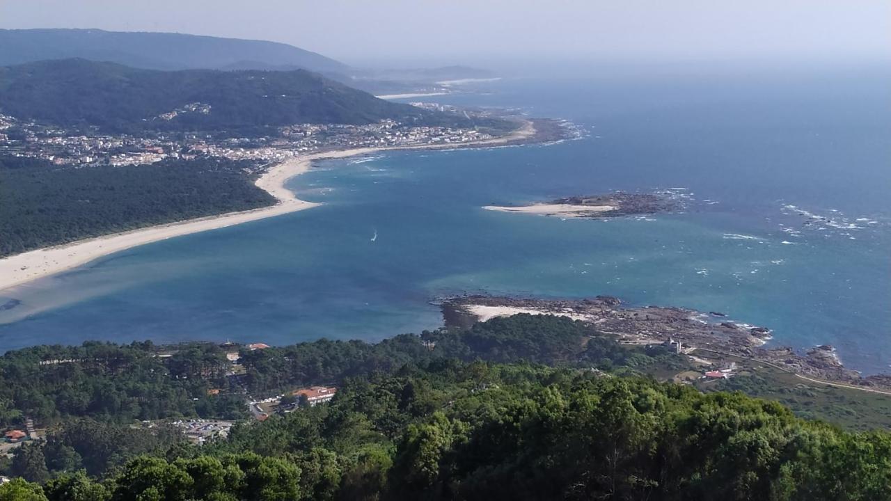 Casa Pasaxe-bajo * A Guarda